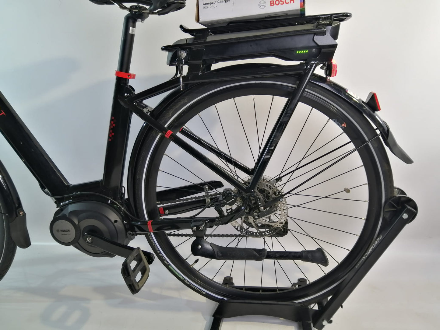 2500km Peugeot eC01 Bosch Active Line Middenmotor