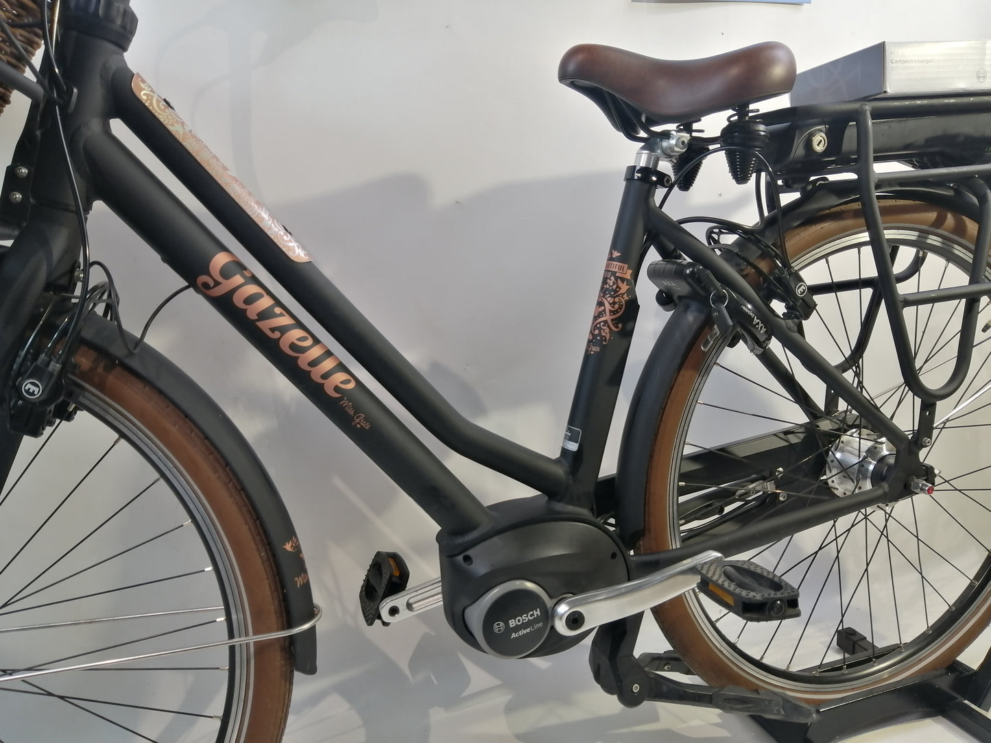VERKOCHT- NIEUW! Gazelle Miss Grace Bosch Active Line Middenmotor