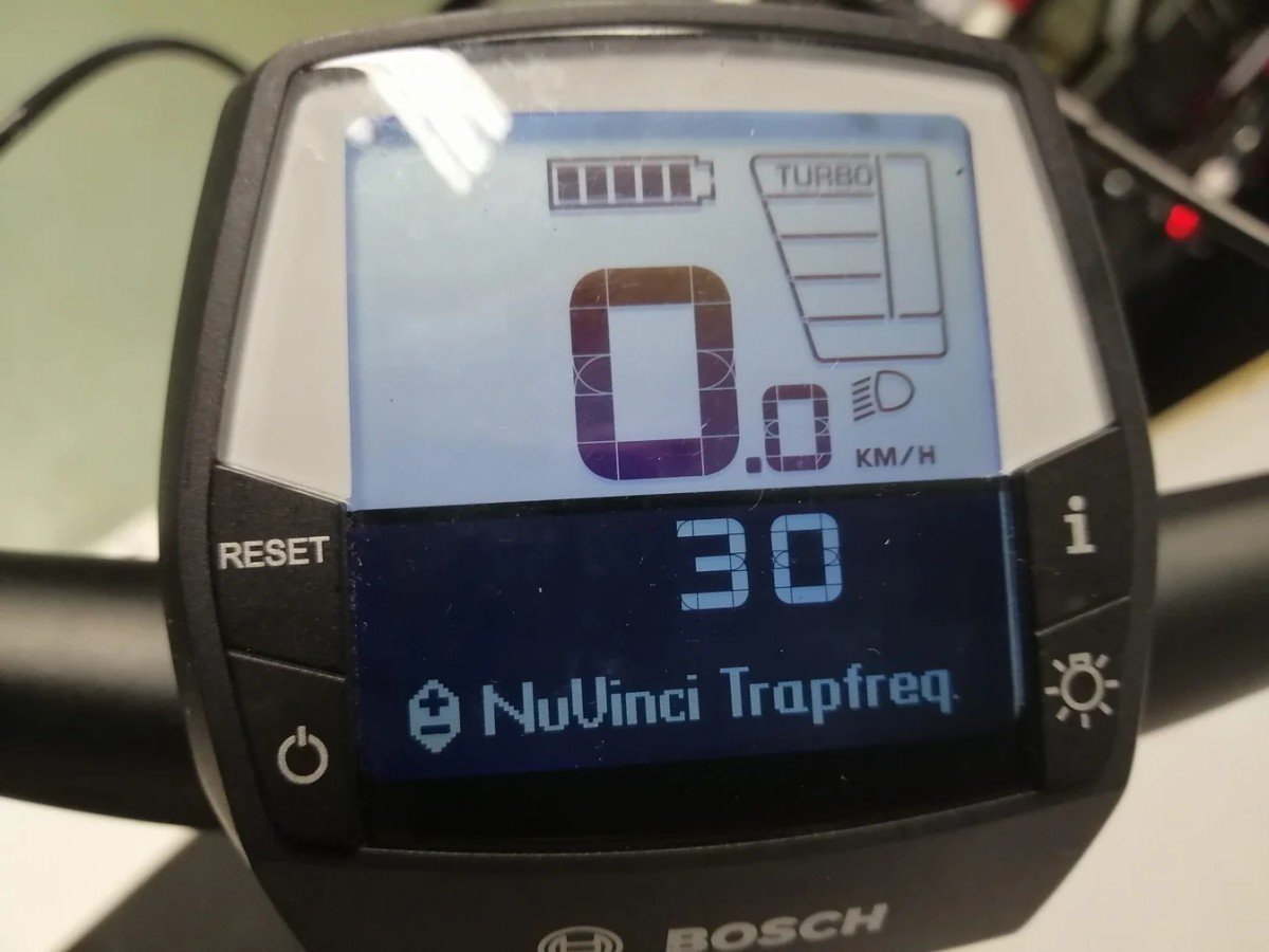 DEMO Zemo ZE 10 Nuvinci Harmony Bosch Perf Line Middenmotor Lage instap Zilver 46cm