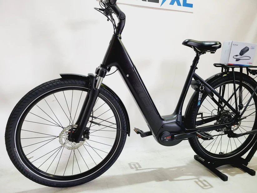 DEMO Trek Verve+ 3 Bosch Performance Line Middenmotor 545Wh! Lage instap Zwart 50cm