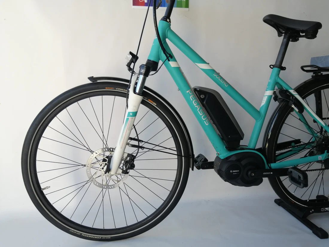 Pegasus Solero E8 Bosch Act Line Plus Middenmotor Lage instap Aaquamarijn 50cm M