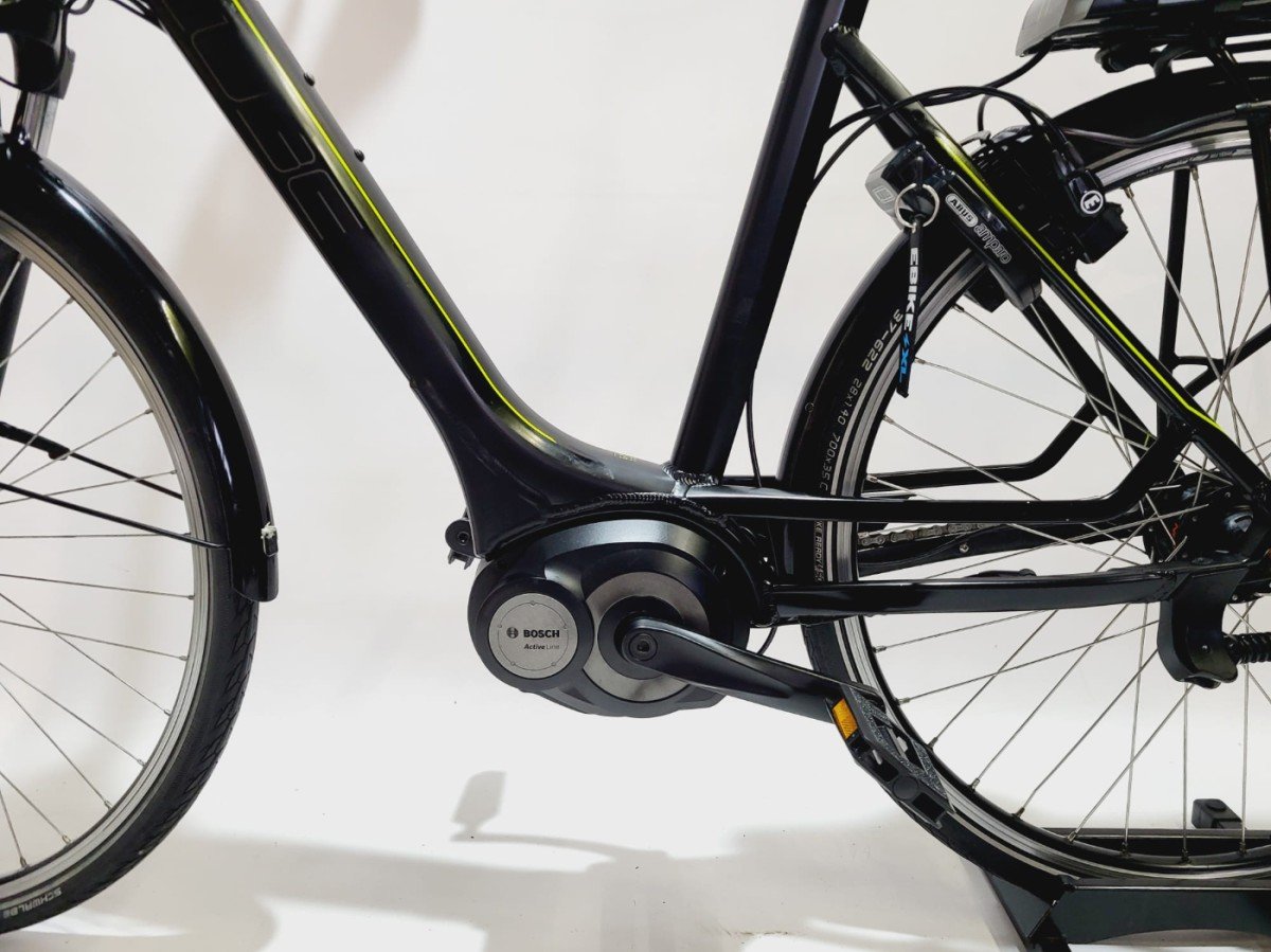 Cube Travel GTS Bosch Active Line Middenmotor Lage instap Zwart 54cm M