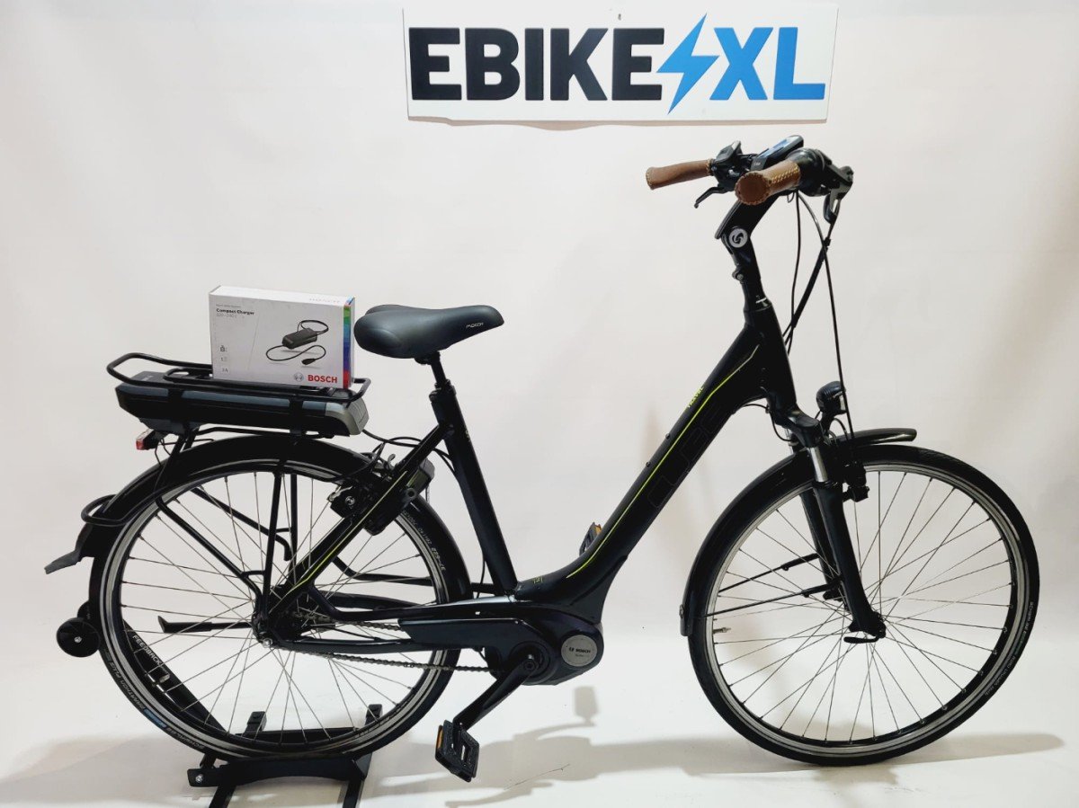 Cube Travel GTS Bosch Active Line Middenmotor Lage instap Zwart 54cm M