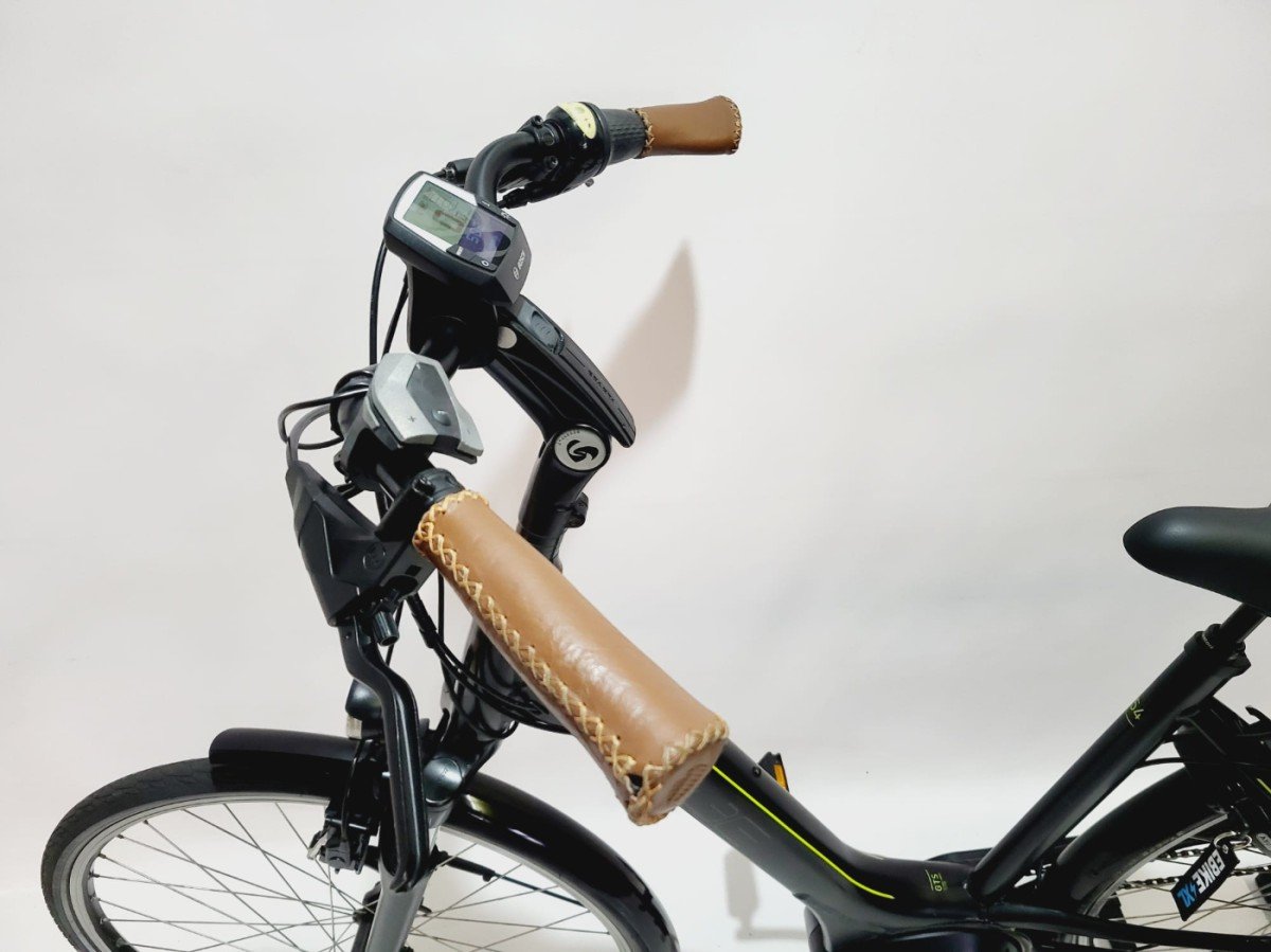 Cube Travel GTS Bosch Active Line Middenmotor Lage instap Zwart 54cm M
