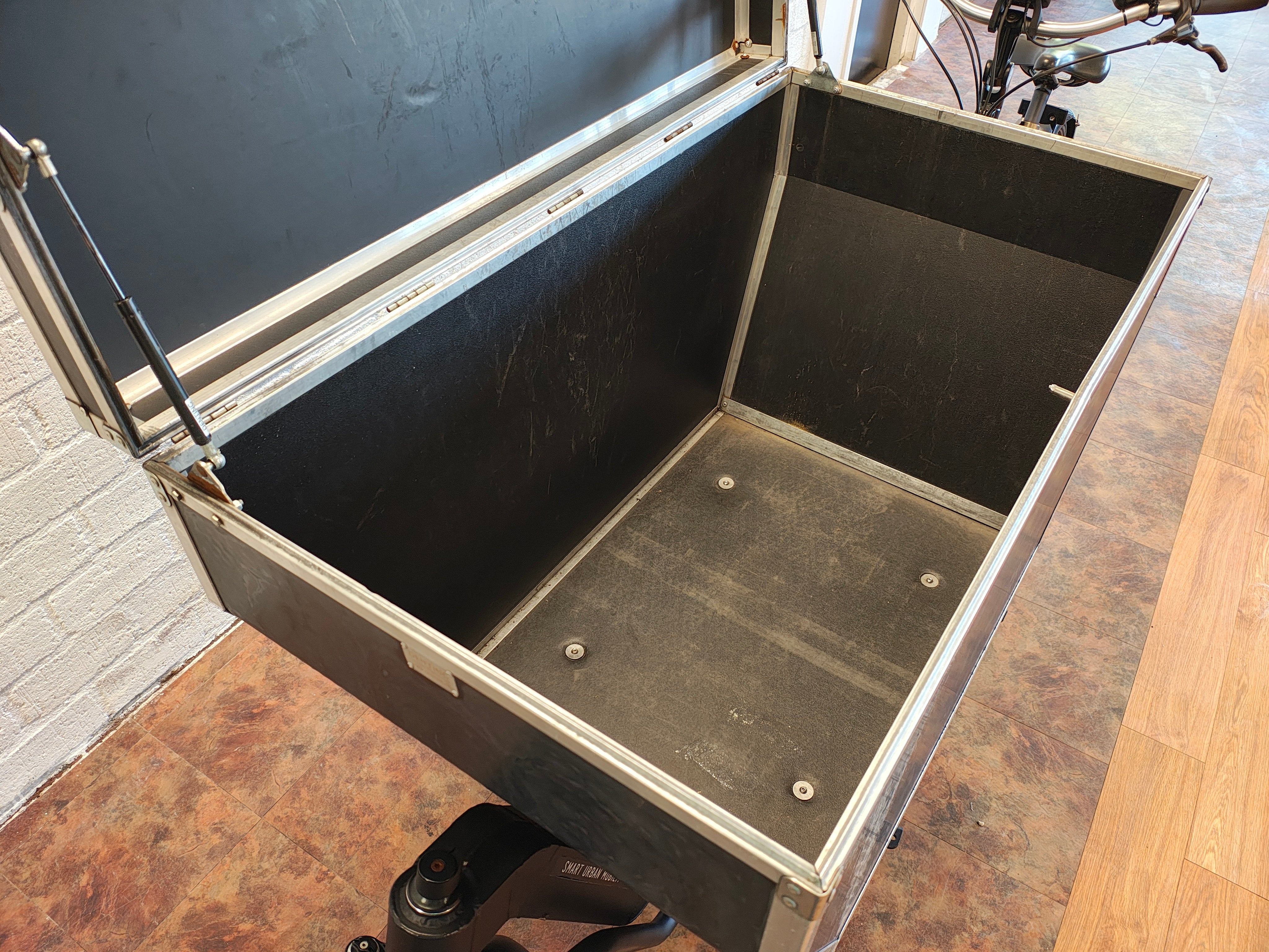 Urban Arrow - Flightcase XL - Bosch Performance Line CX