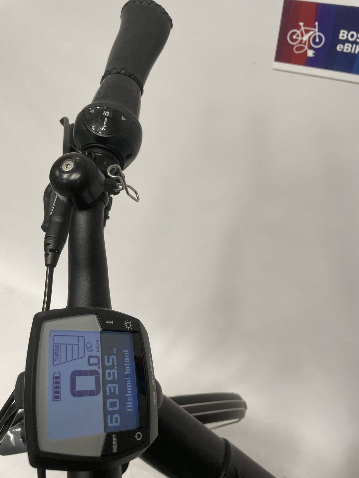 6000km Victoria Trekking 11.4 met Bosch Middenmotor 500Wh!