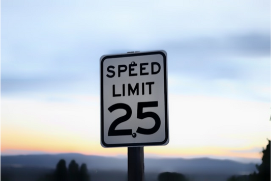 Wat is het verschil tussen een 25 km/u e-bike en een speed pedelec?
