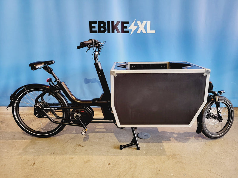 1000Km Urban Arrow Cargo L Bosch Perf Line MM 500Wh! BD met Denting Flightcase (pre-owned)