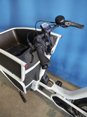 VERKOCHT Urban Arrow Shorty Bosch Cargo Line Middenmotor 500Wh!