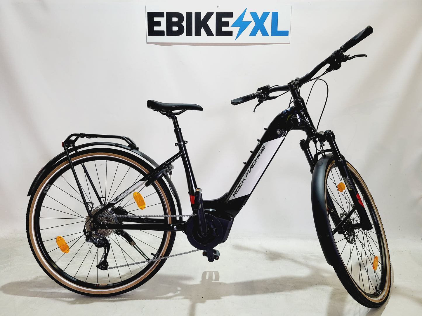 NIEUW! Rock Machine Crossride INT E400 B Touring Bosch Active Line Plus MM 500Wh!