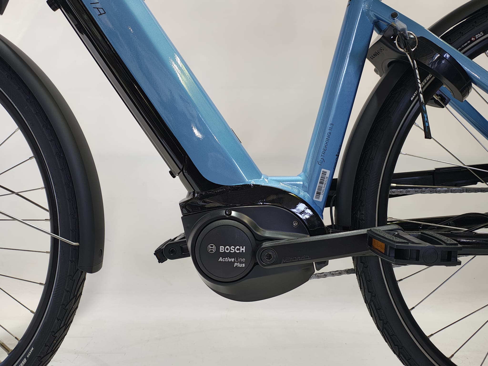 NIEUW! Victoria e-Trekking 11.3 Wave Bosch Active Line Plus Middenmotor