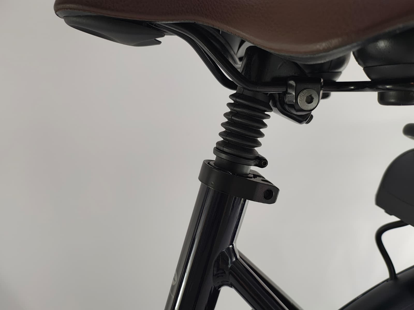 DEMO! Batavus Finez e-Go Active Plus Bosch Active Line Plus Middenmotor 500Wh!