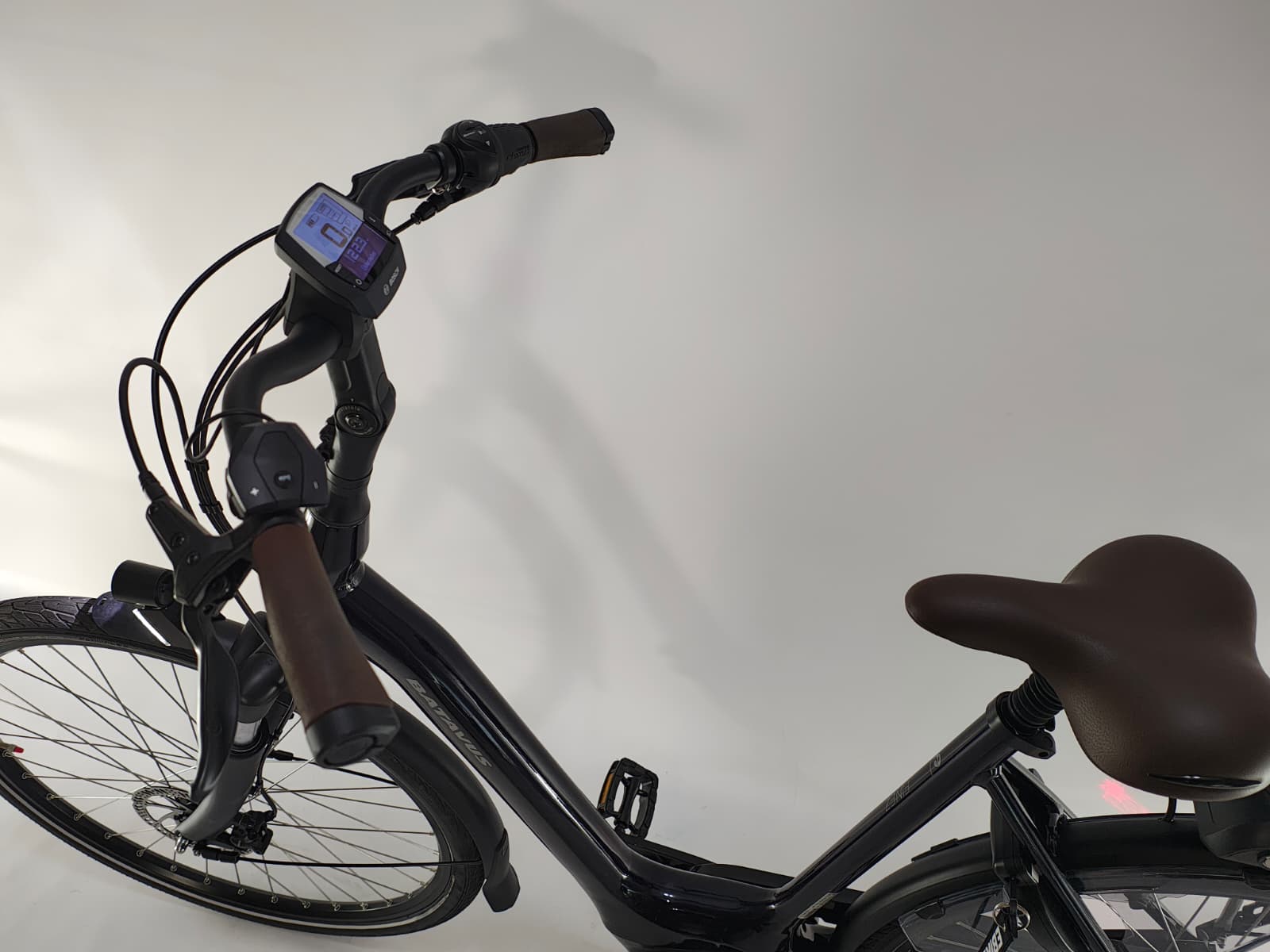 DEMO! Batavus Finez e-Go Active Plus Bosch Active Line Plus Middenmotor 500Wh!