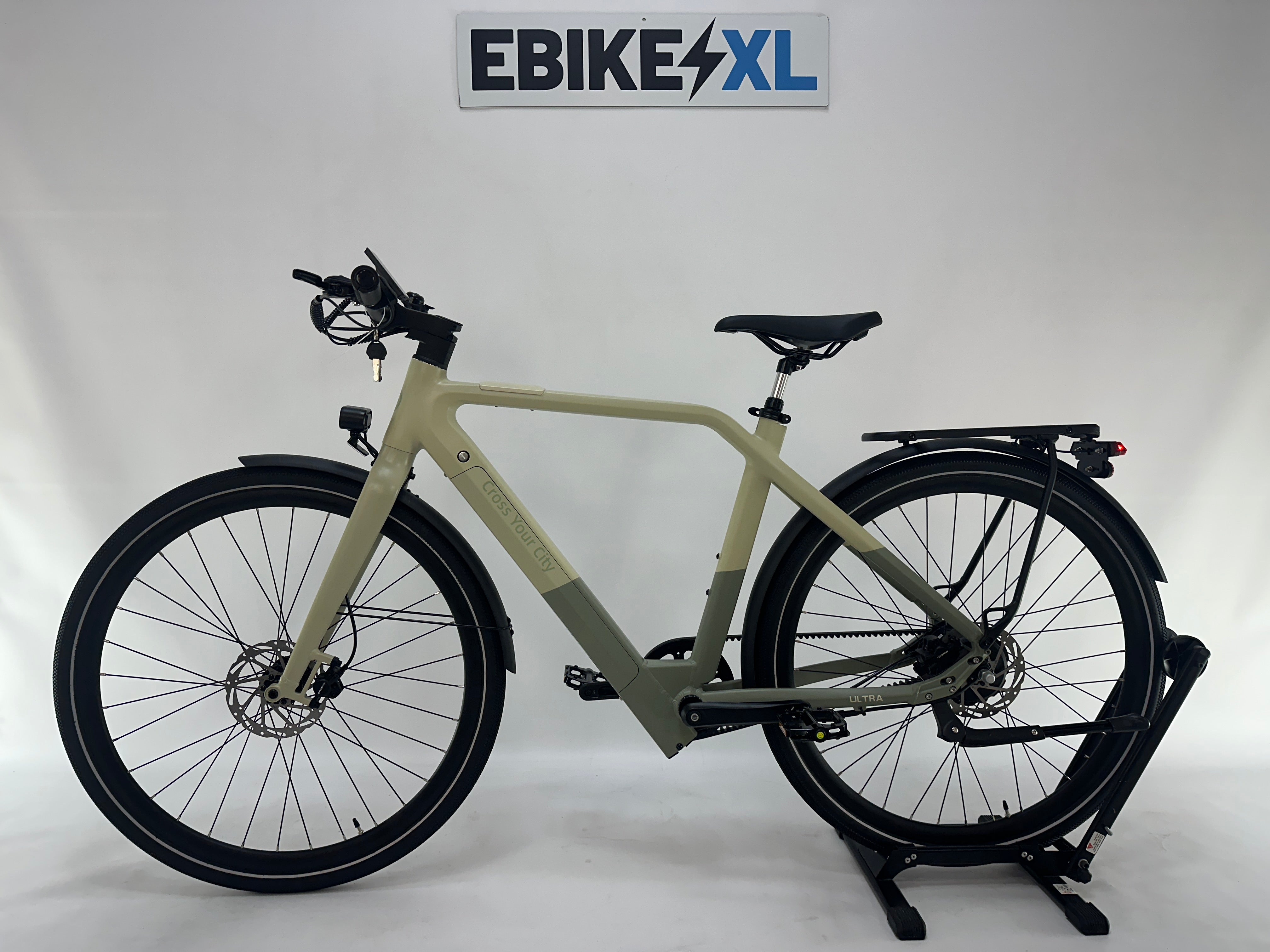 NIEUW! A Dece Oasis Air 30 Pro Ultra Bafang 36V Herenfiets Belt-Drive Automatic GPS