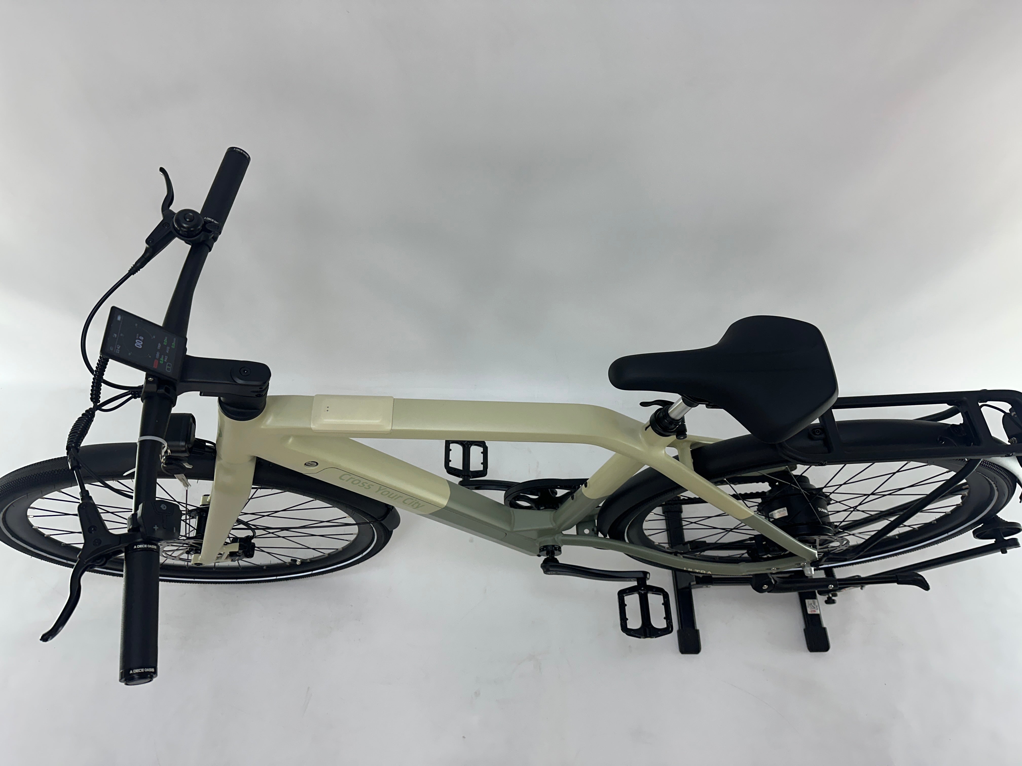 NIEUW! A Dece Oasis Air 30 Pro Ultra Bafang 36V Herenfiets Belt-Drive Automatic GPS