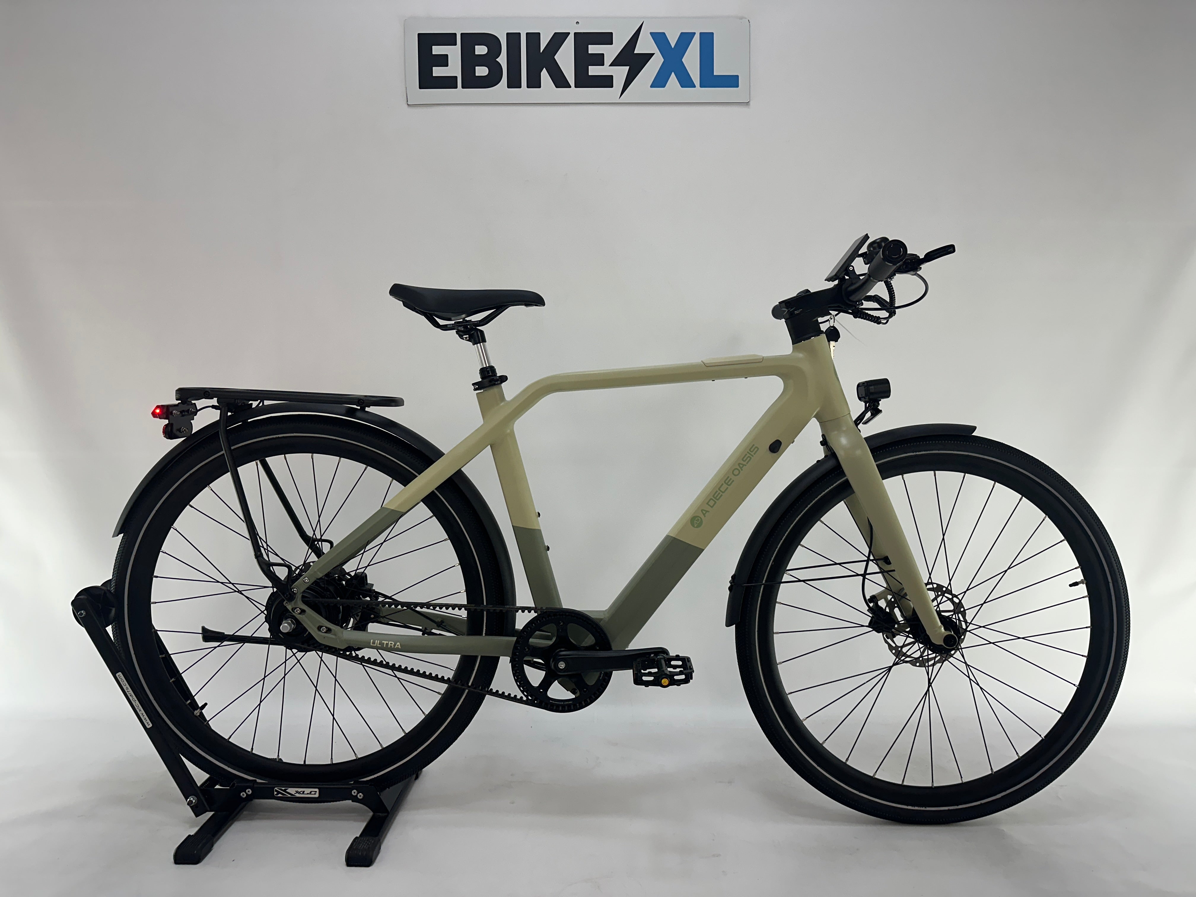 NIEUW! A Dece Oasis Air 30 Pro Ultra Bafang 36V Herenfiets Belt-Drive Automatic GPS