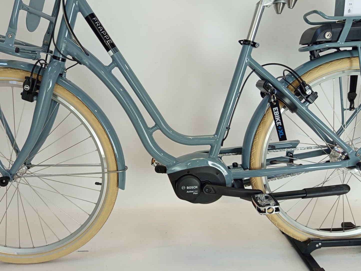 NIEUW! Frappé e-City Comfort Bosch Active Line Plus Middenmotor Stormy Sea