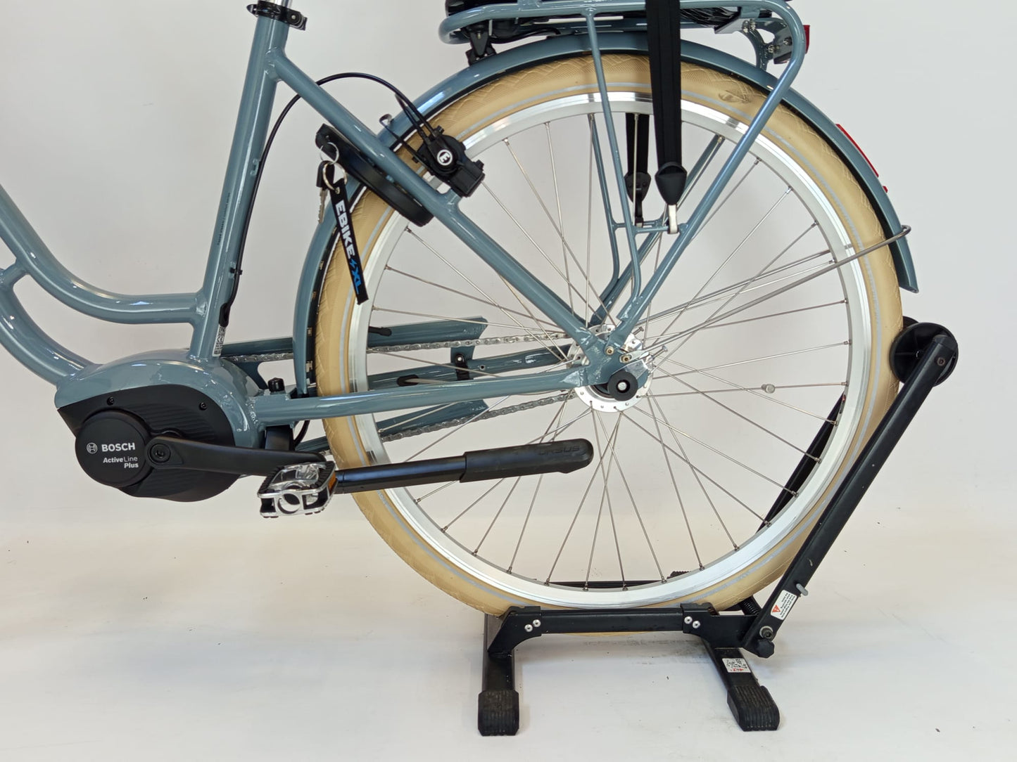 NIEUW! Frappé e-City Comfort Bosch Active Line Plus Middenmotor Stormy Sea