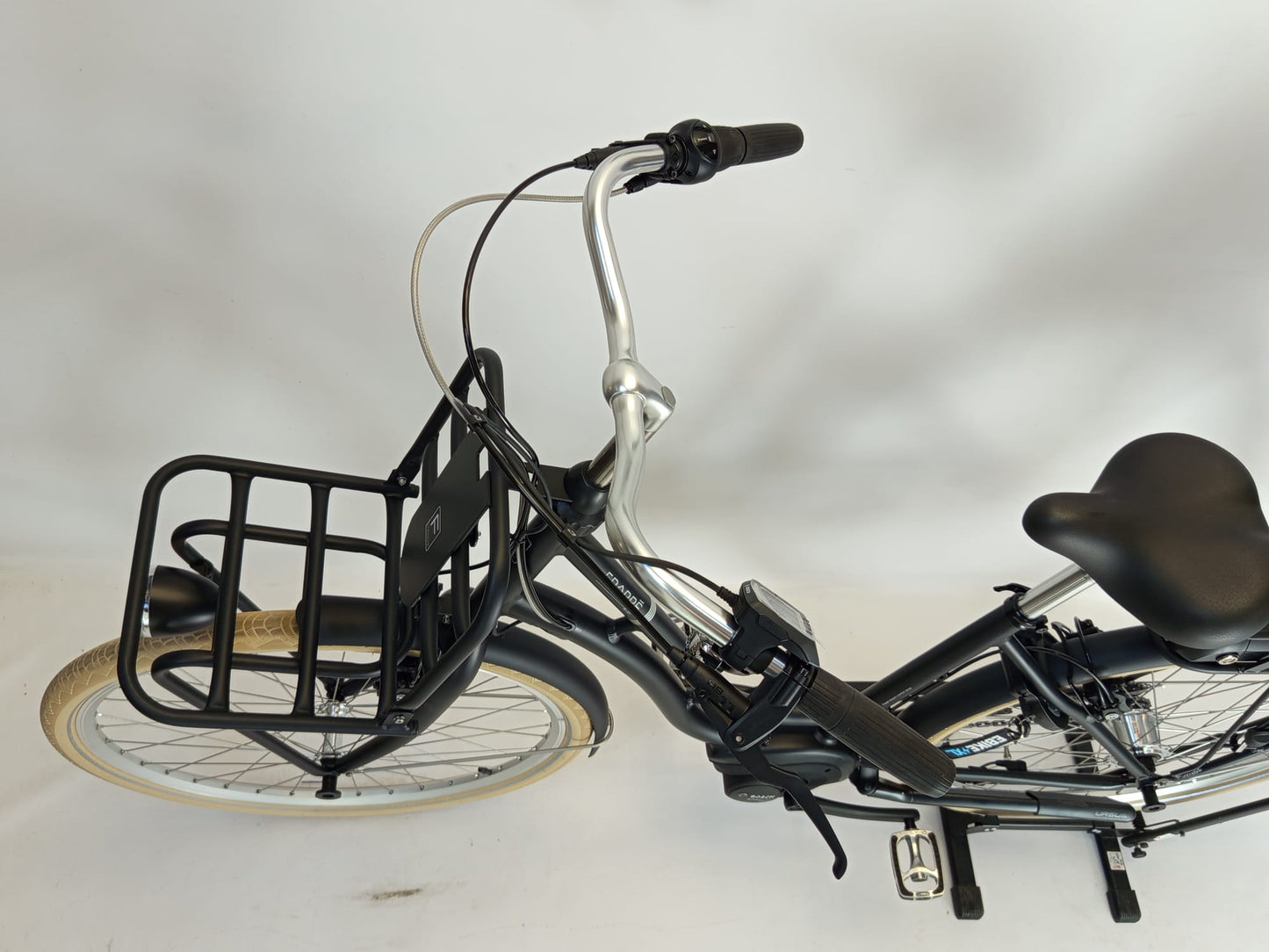 NIEUW! Frappé e-City Comfort Bosch Active Line Plus Middenmotor Zwart Mat