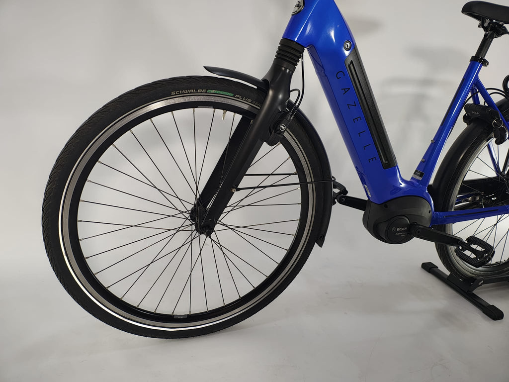 Gazelle Ultimate Bosch Active Line Plus Middenmotor 500Wh, stuur en voorwiel