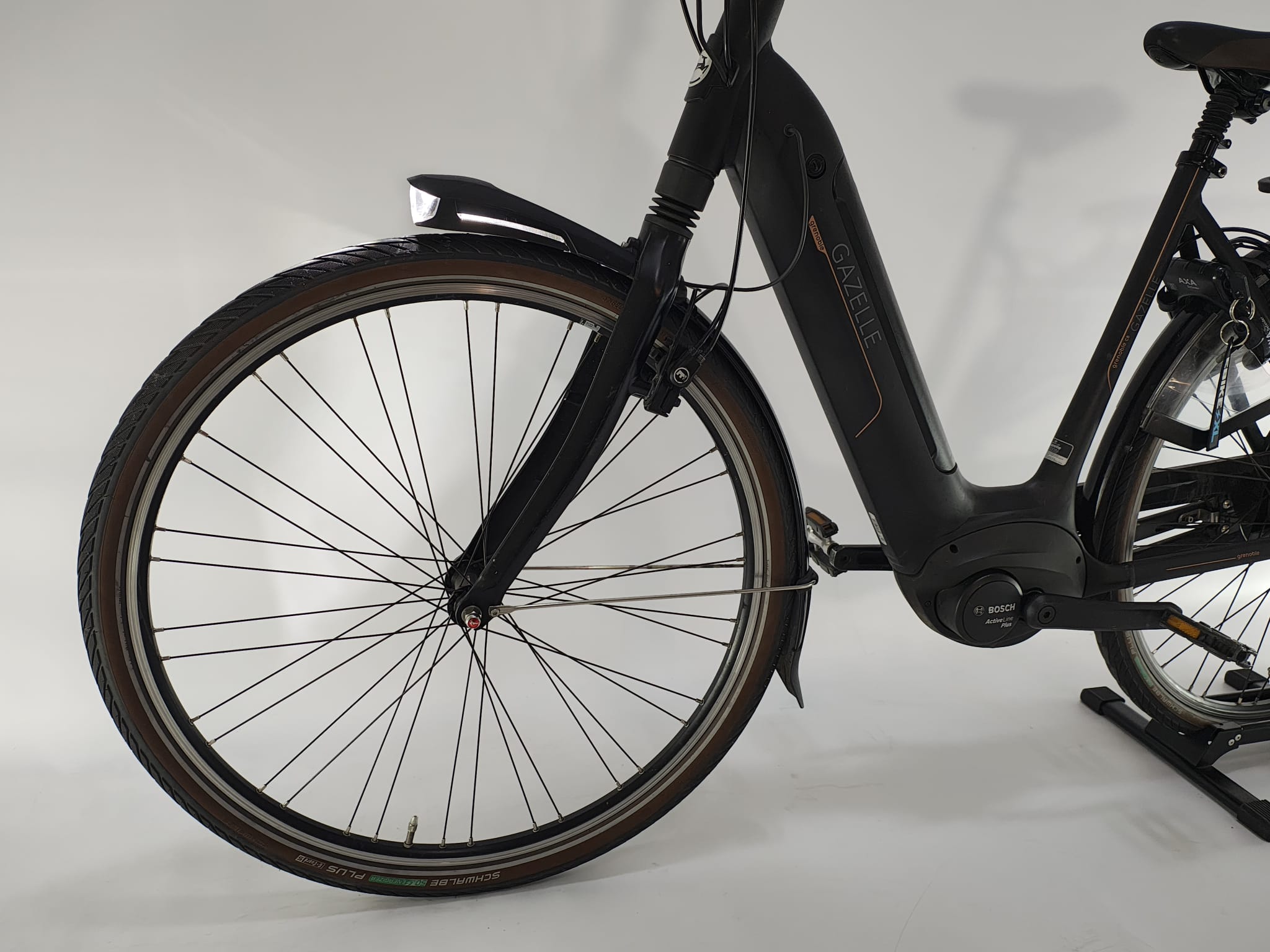 Gazelle Grenoble C8 Bosch Active Line Plus Middenmotor 500Wh!