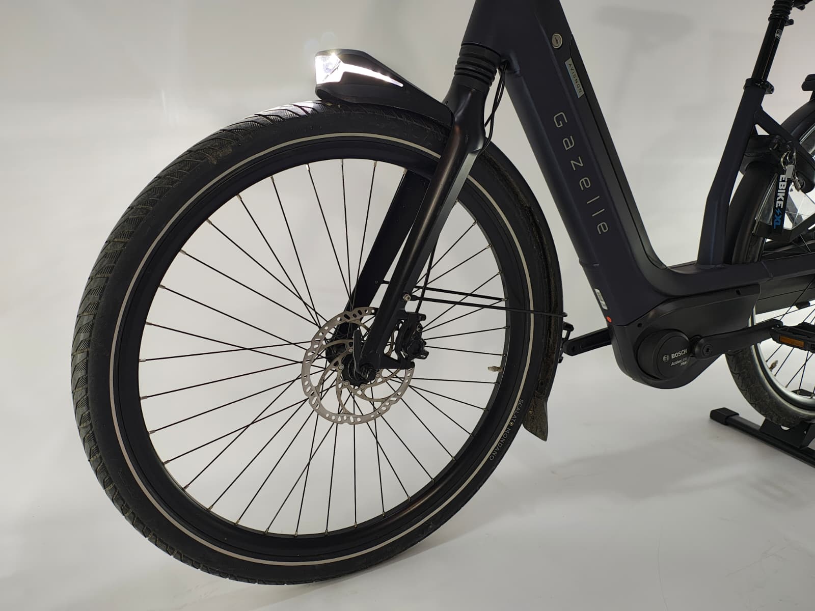 DEMO! Gazelle Avignon C8 Bosch Active Line Plus Middenmotor 625Wh!