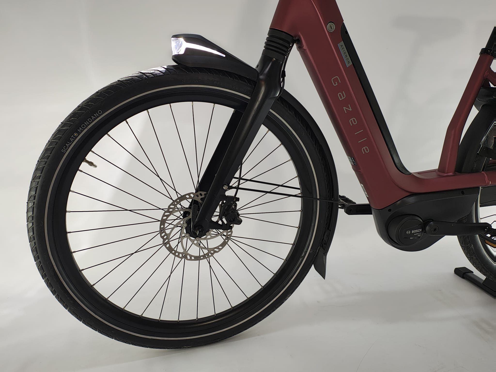 DEMO! Gazelle Avignon C8 Bosch Active Line Plus Middenmotor 500Wh!