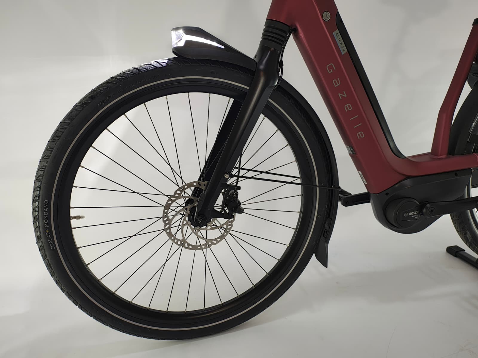 DEMO! Gazelle Avignon C8 Bosch Active Line Plus Middenmotor 500Wh!