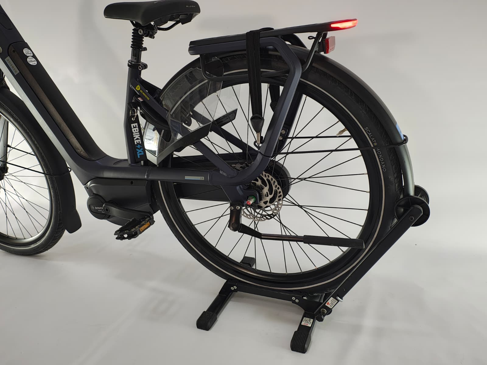 DEMO! Gazelle Avignon C8 Bosch Active Line Plus Middenmotor 500Wh!