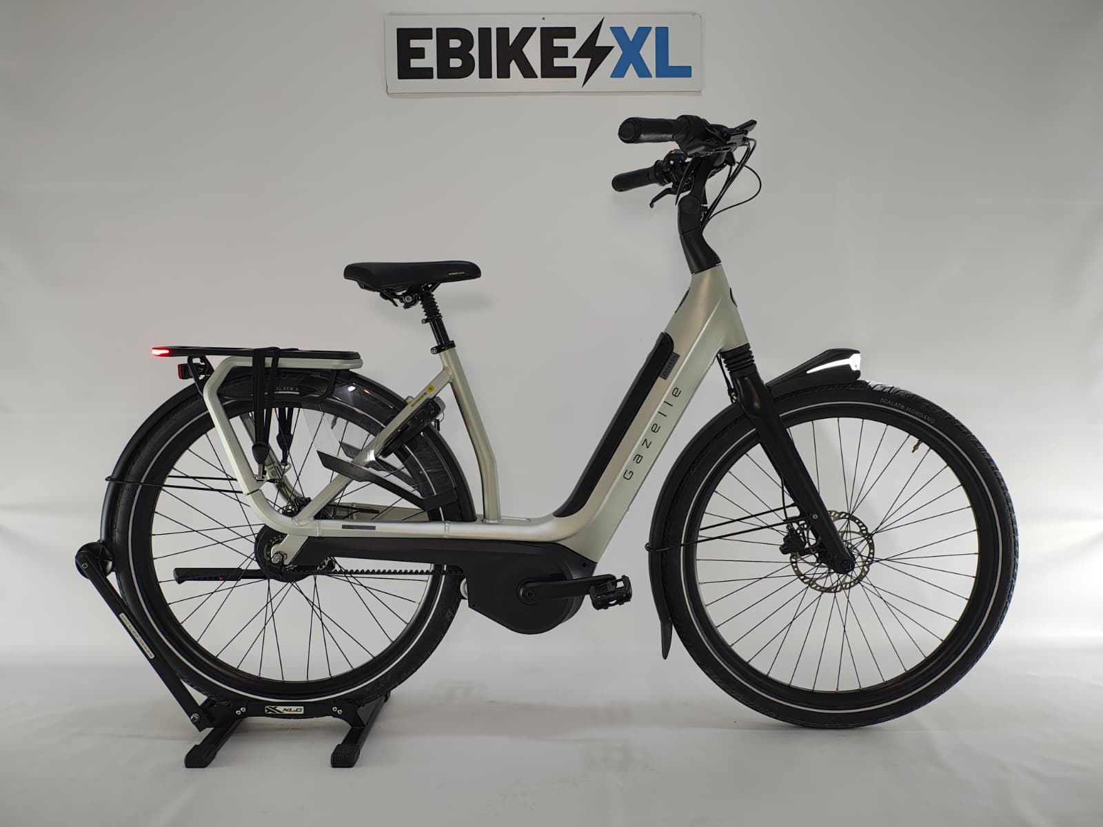 DEMO! Gazelle Avignon C380 Bosch Performance Line Middenmotor 500Wh Belt-Drive!