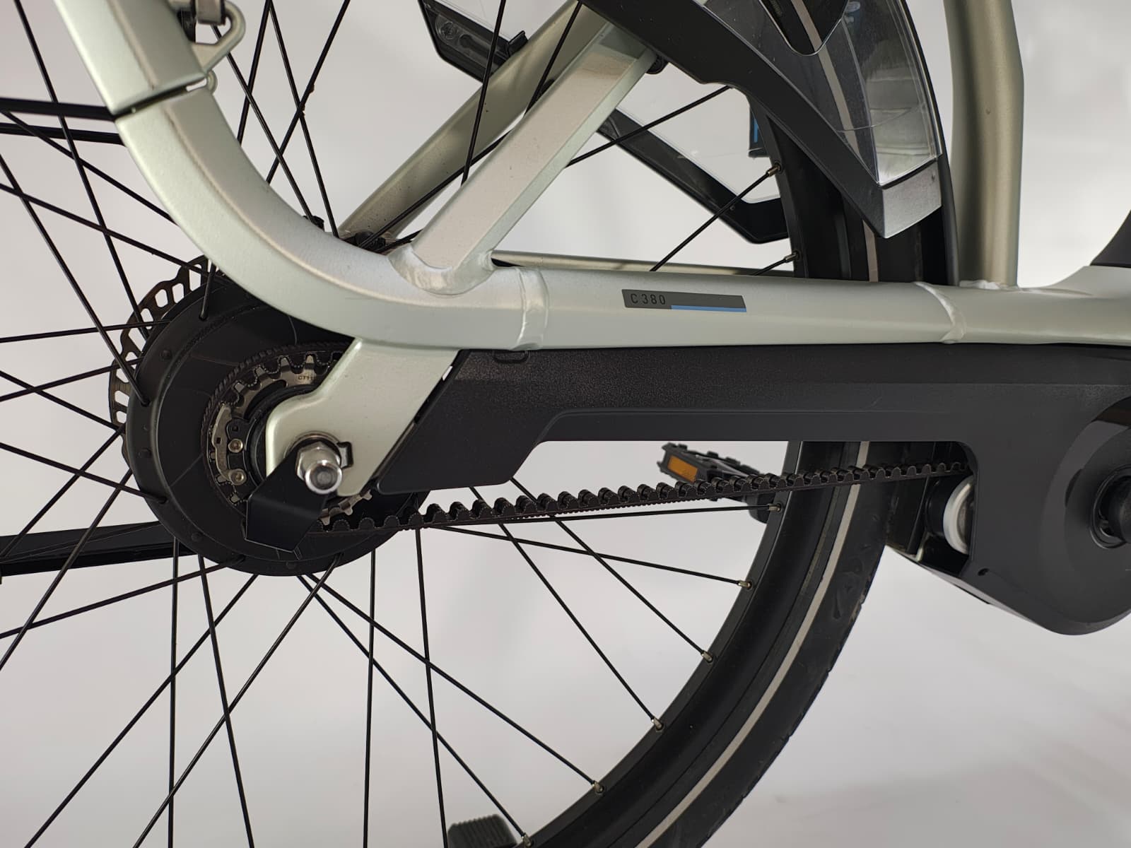 DEMO! Gazelle Avignon C380 Bosch Performance Line Middenmotor 500Wh Belt-Drive!