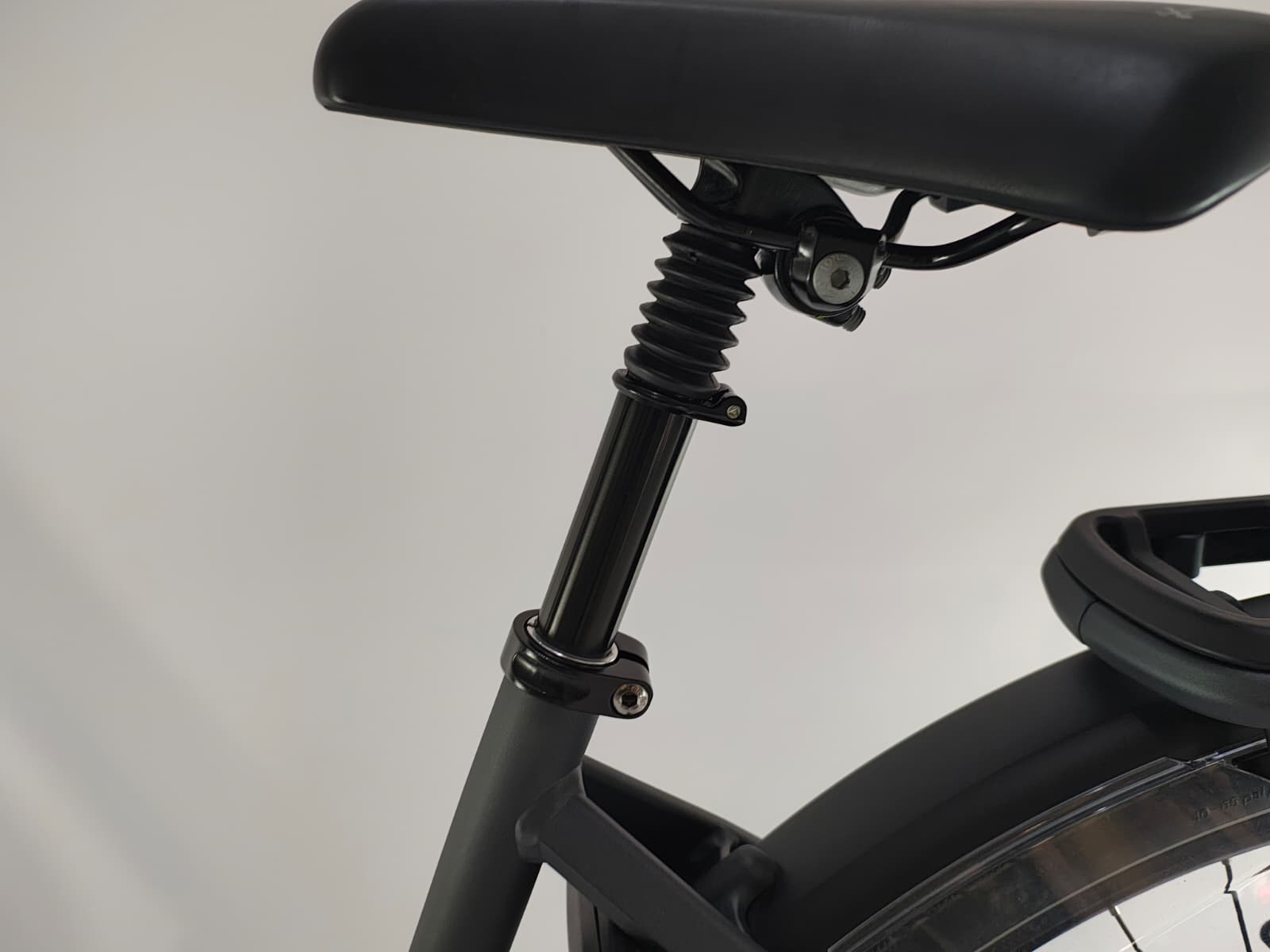 DEMO! Gazelle Avignon C380 Bosch Performance Line Middenmotor 500Wh Belt-Drive!