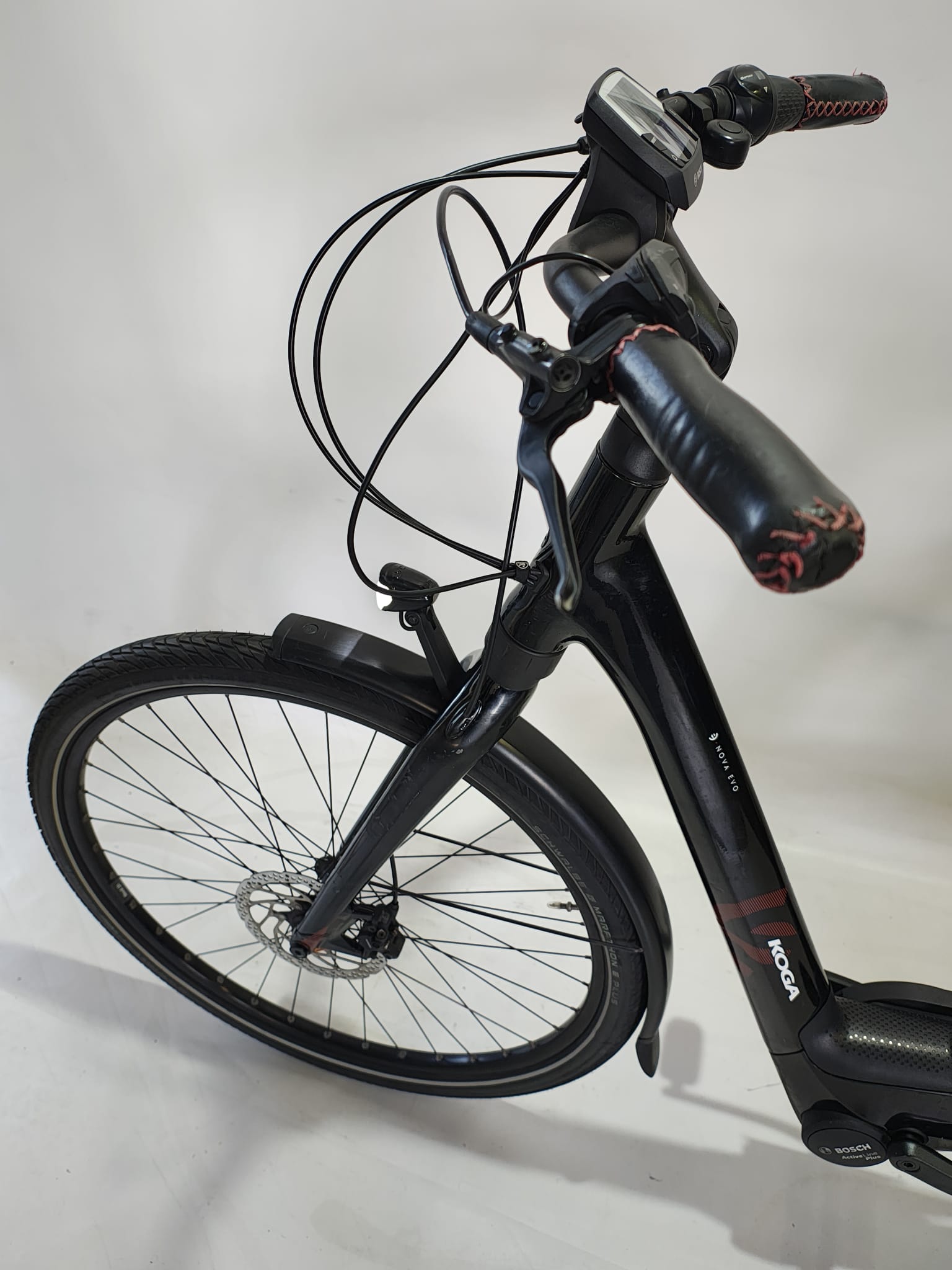 Koga E-Nova EVO Bosch Active Line Plus Middenmotor Zwart