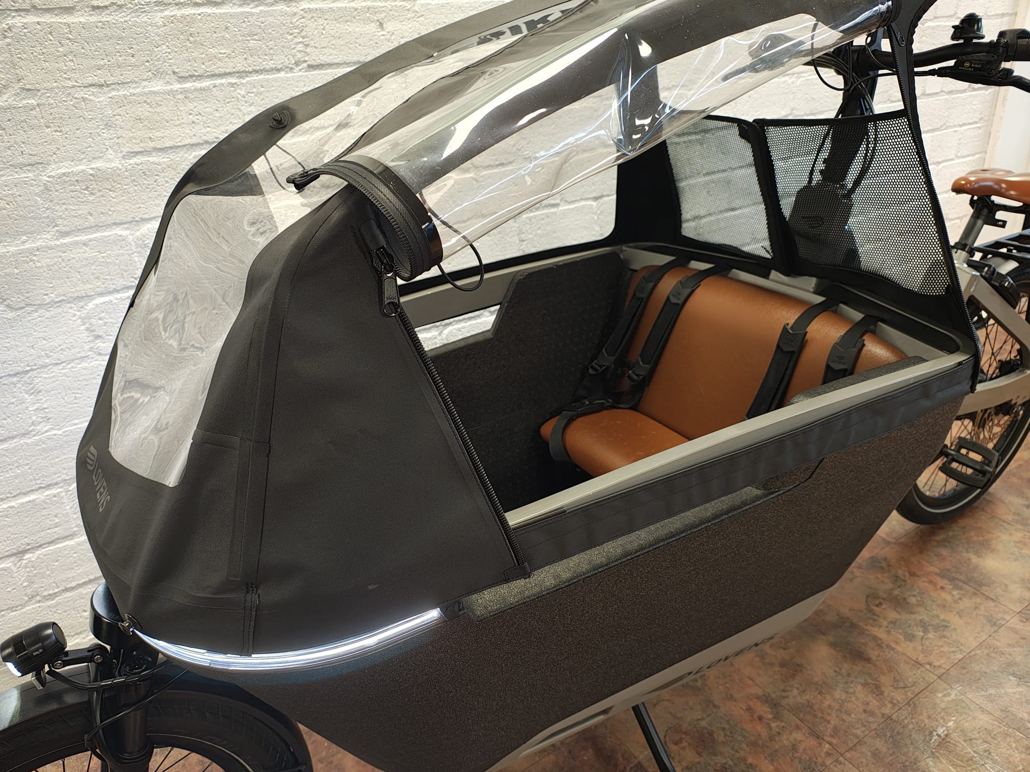 Lovens Explorer Bosch Performance Line Middemotor Bakfiets 500Wh Belt-Drive!