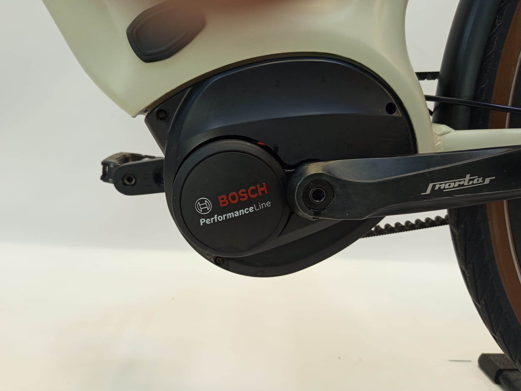 Norta 3.300 Bosch Performance Line Middenmotor 625Wh! Belt-Drive