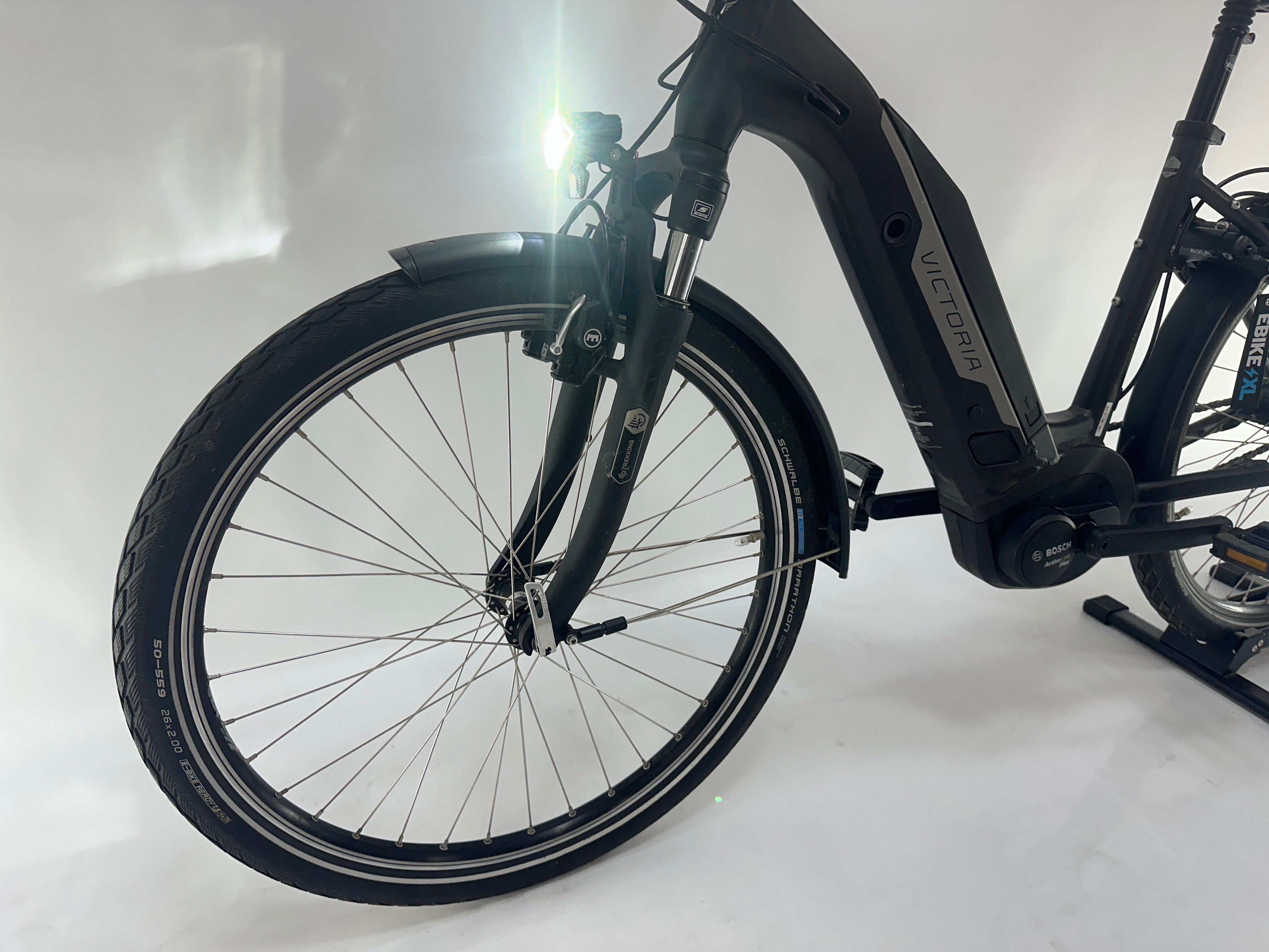 DEMO Victoria e-Trekking 7.6 Wave Bosch Active Line Plus Middenmotor 500Wh!