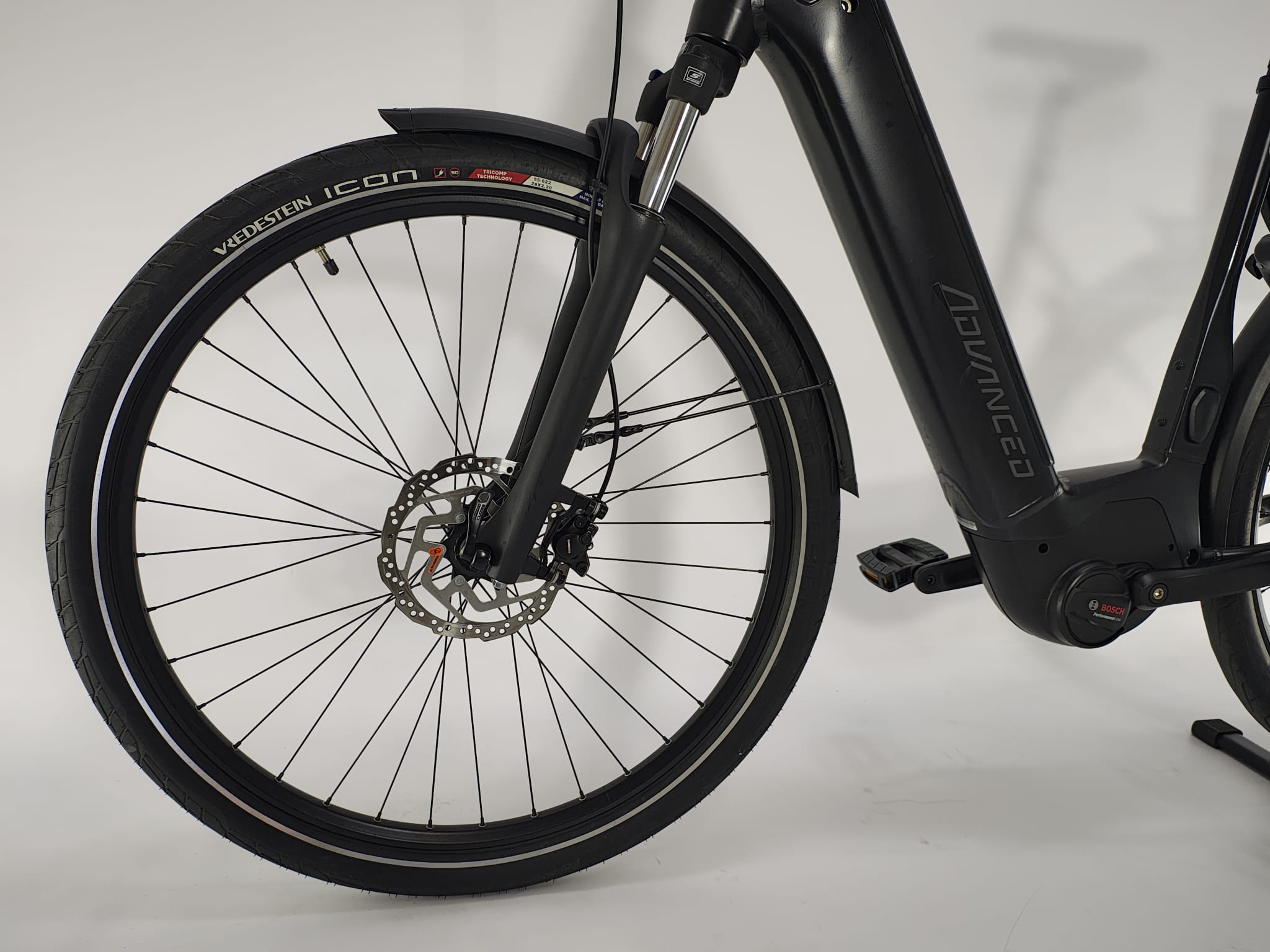 Advanced ebike das Original Tour Pro Wave Bosch Performance Line Middenmotor 625Wh Belt-Drive!