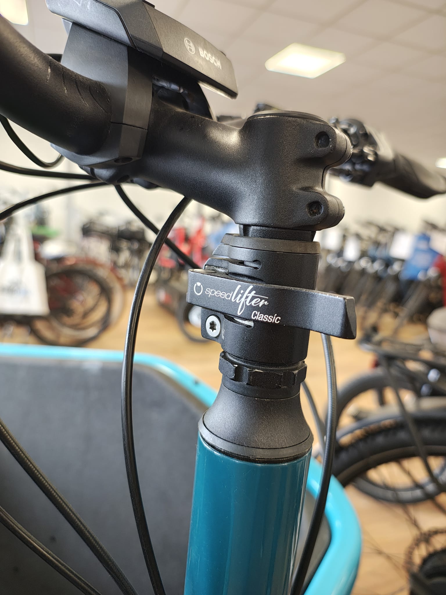 Cube Cargo Hybrid 500 Bosch Cargo Line Middenmotor Bakfiets