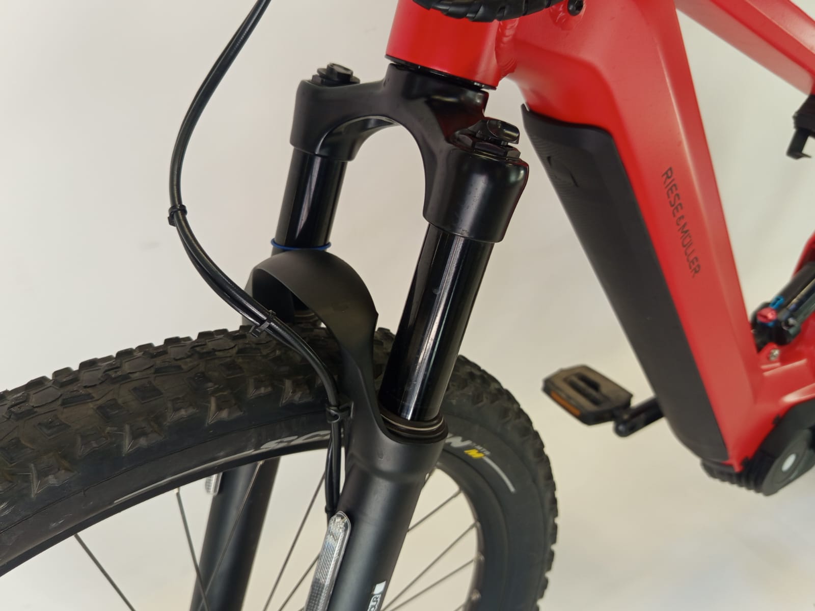 Riese & Müller Delite Bosch Performance Line Speed Middenmotor 750Wh!