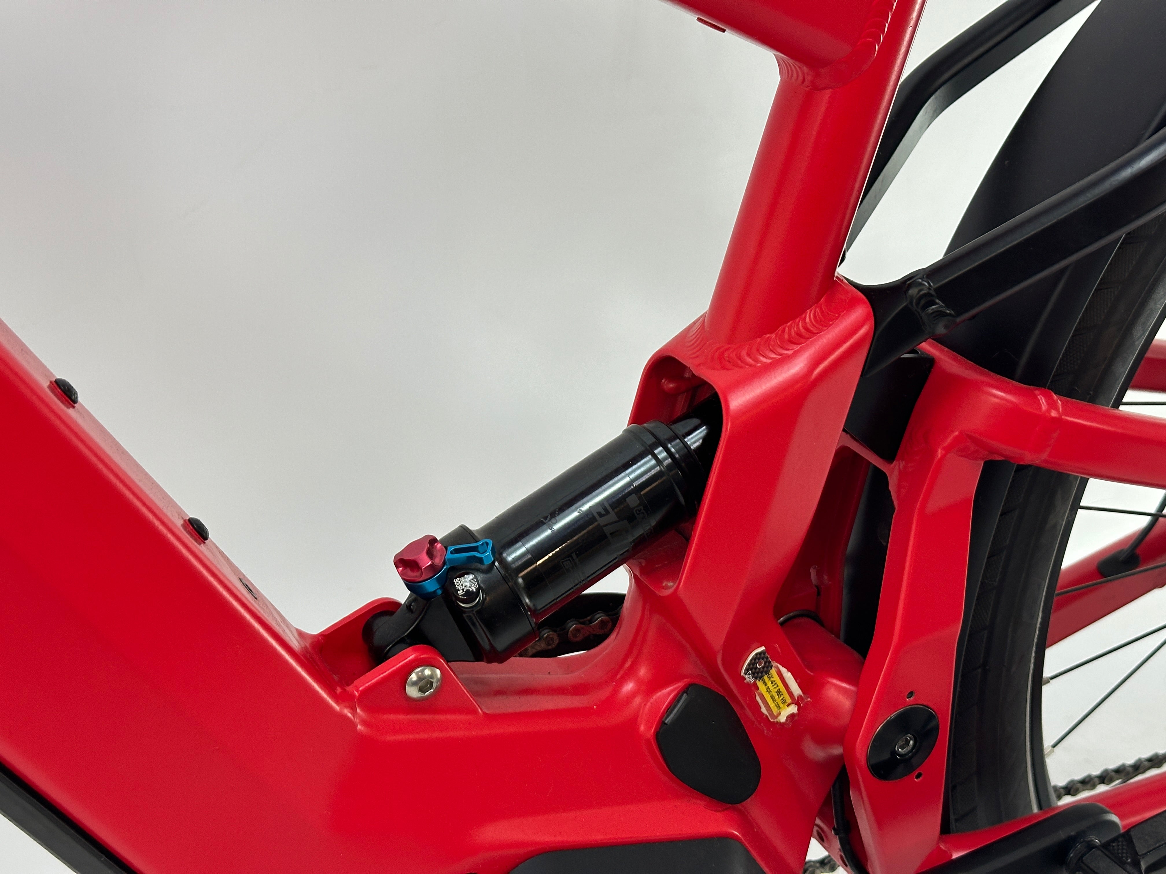 DEMO Riese & Müller Delite Bosch Performance Line CX Middenmotor 625Wh Fully