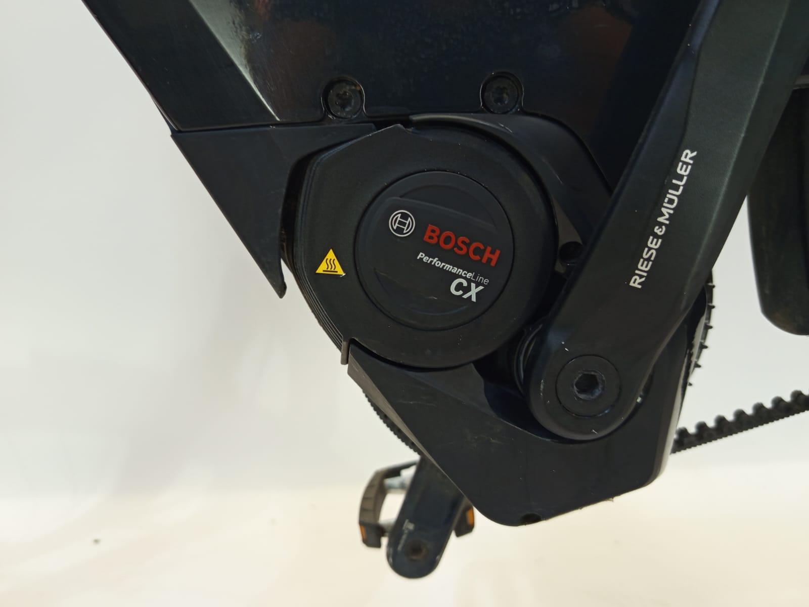 Riese & Müller Nevo Bosch Performance Line CX 500Wh! Belt-Drive Smart System