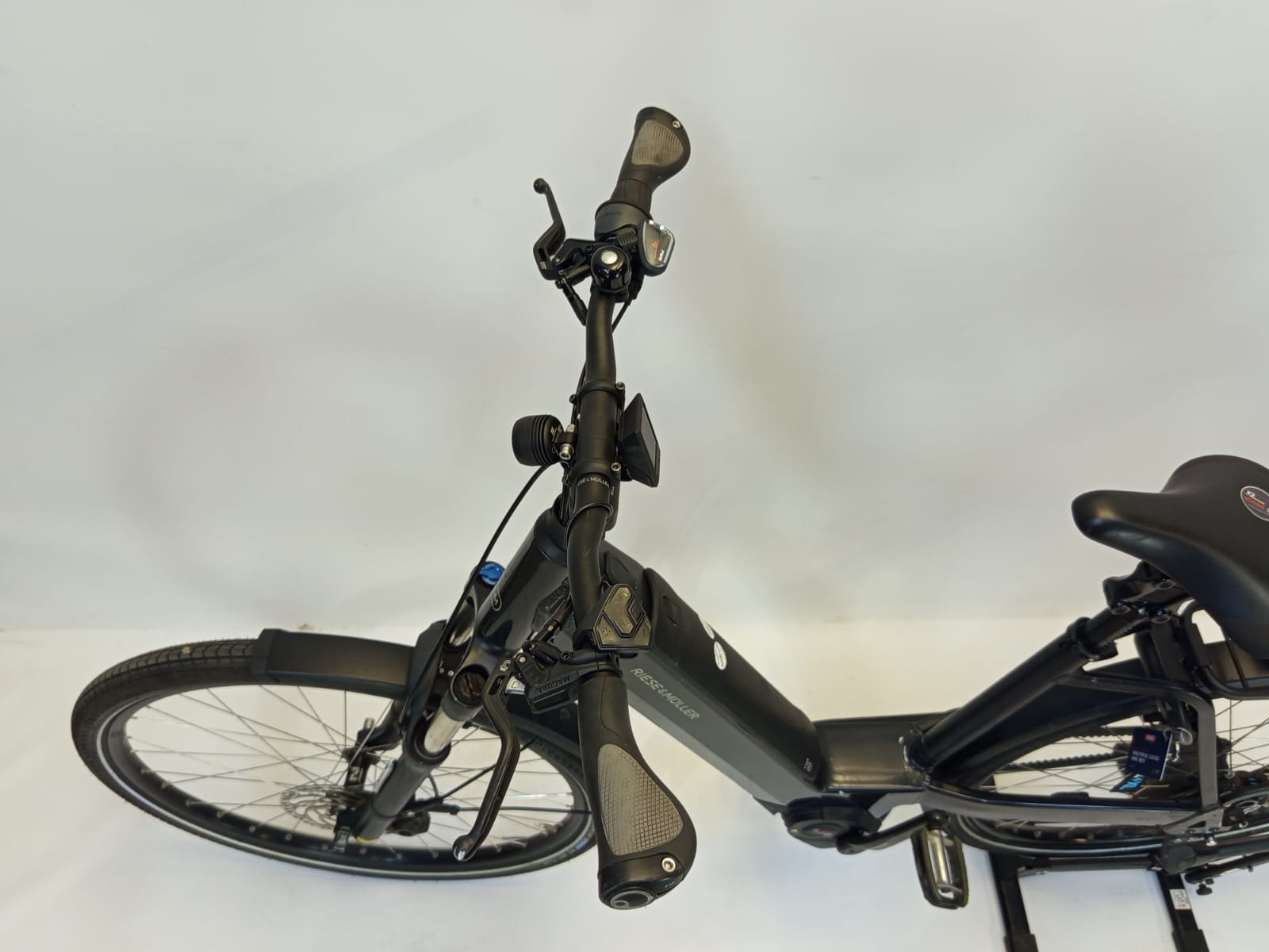 Riese & Müller Nevo Bosch Performance Line CX 500Wh! Belt-Drive Smart System