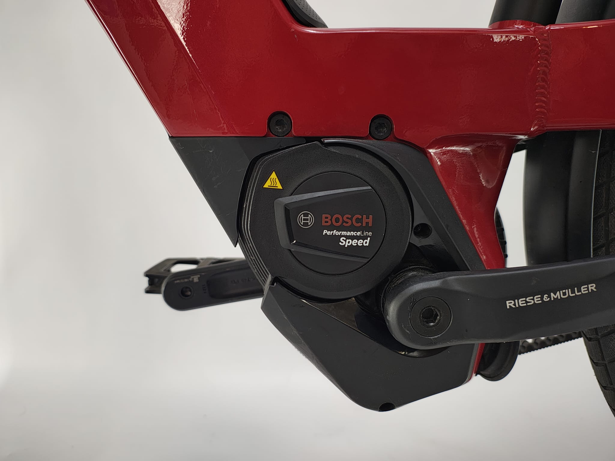 Riese & Müller Nevo Bosch Performance Line Speed Middenmotor 625Wh Belt-Drive met Enviolo!