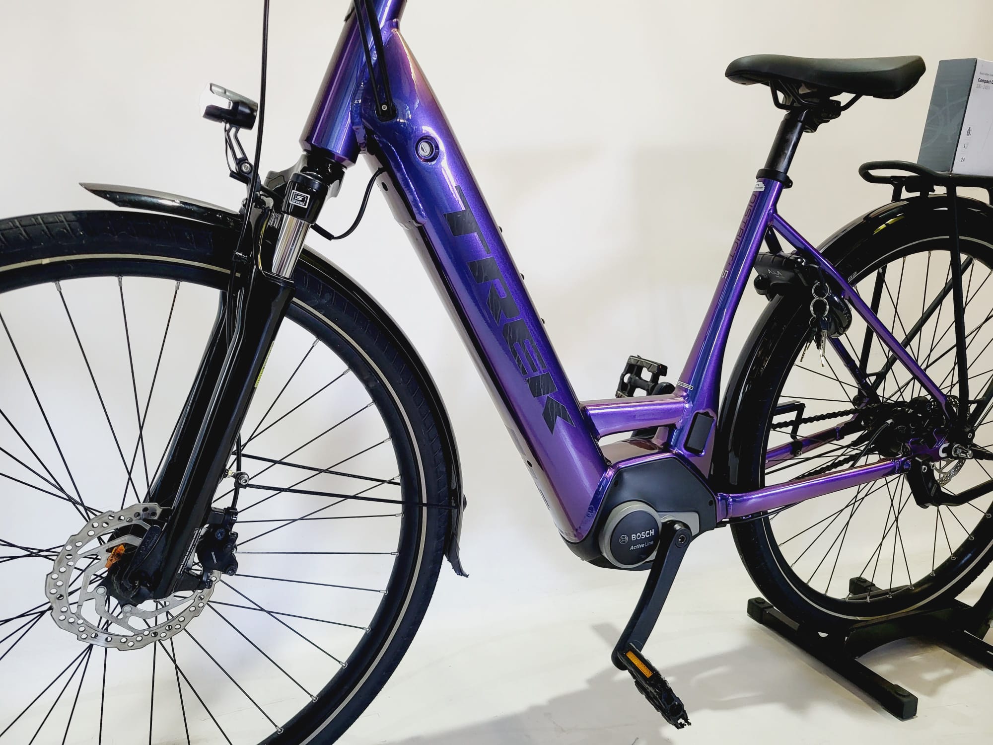 DEMO Trek Distric+ 5 Bosch Active Line Middenmotor