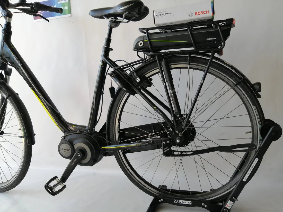 Victoria E-Trekking 7.4 Bosch Act Line Middenmotor Lage instap Zwart 51cm