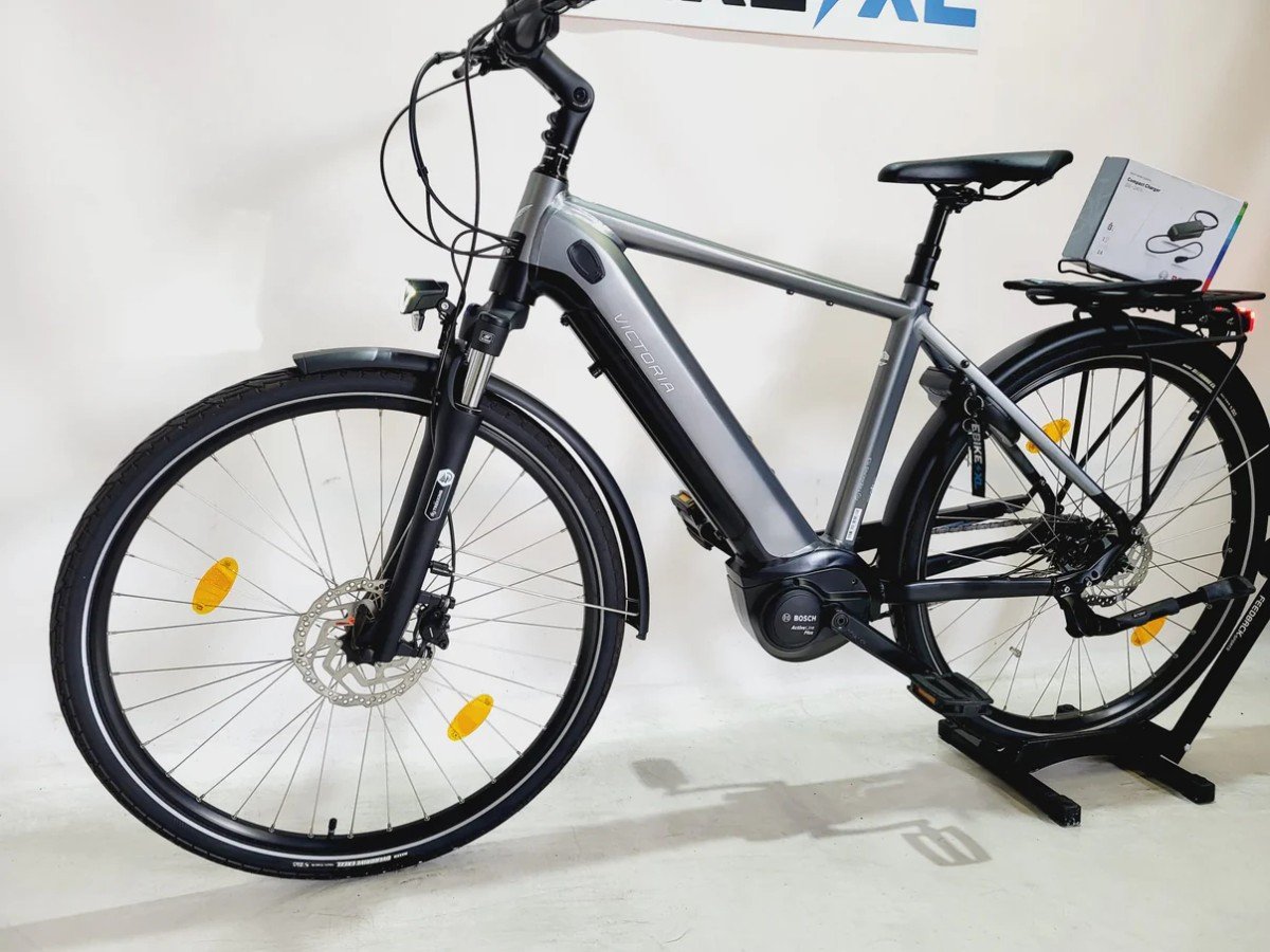 VICTORIA E-Trekking 11.3 Bosch Active Line Plus Middenmotor Grey Matt