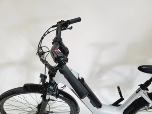 Winora Tria X9 Bosch Performance Line Middenmotor Lage instap Wit 46cm