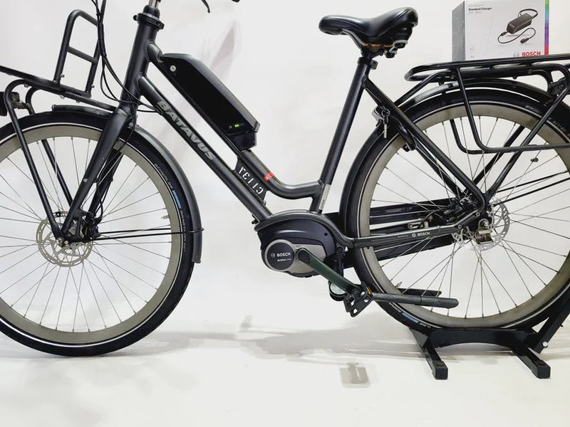 Batavus Quip E-Go EXT Bosch Active Line Middenmotor Transp Lage instap Zwart 55cm M