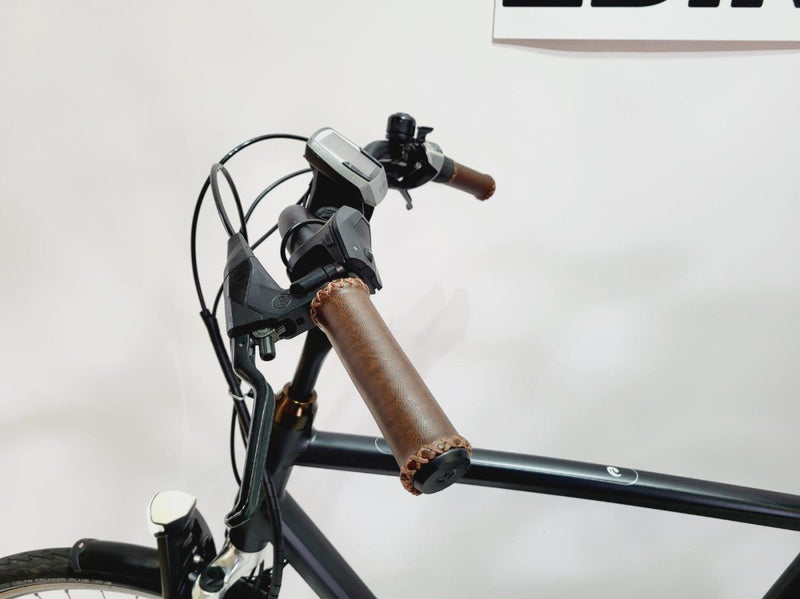 Batavus Milano E-Go Bosch Active Line Middenmotor Heren Zwart / Wit 65cm XL