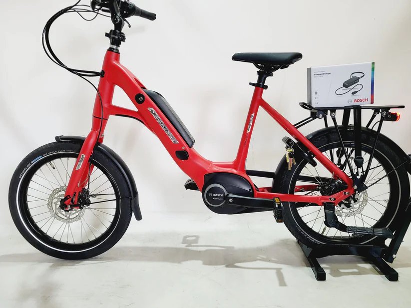 Velo de Ville Premium Bosch Active Line Plus MIddenmotor Compact Rood